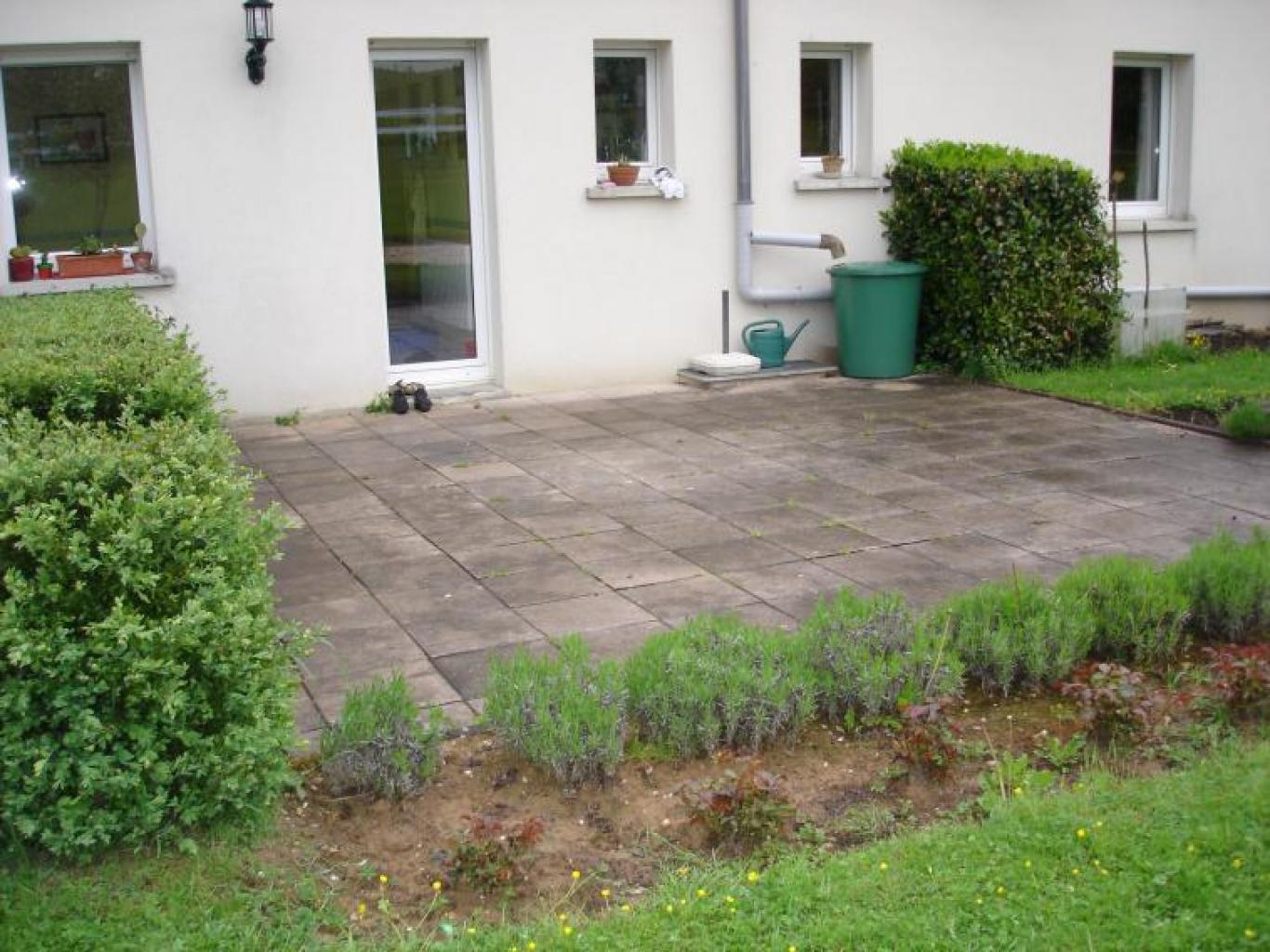 Réalisation d'une terrasse dans les Vosges